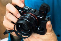 Sony RX1R II [test w DCP]
