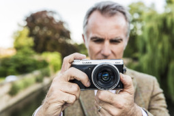 Panasonic Lumix GX7 - stylowy i zaawansowany